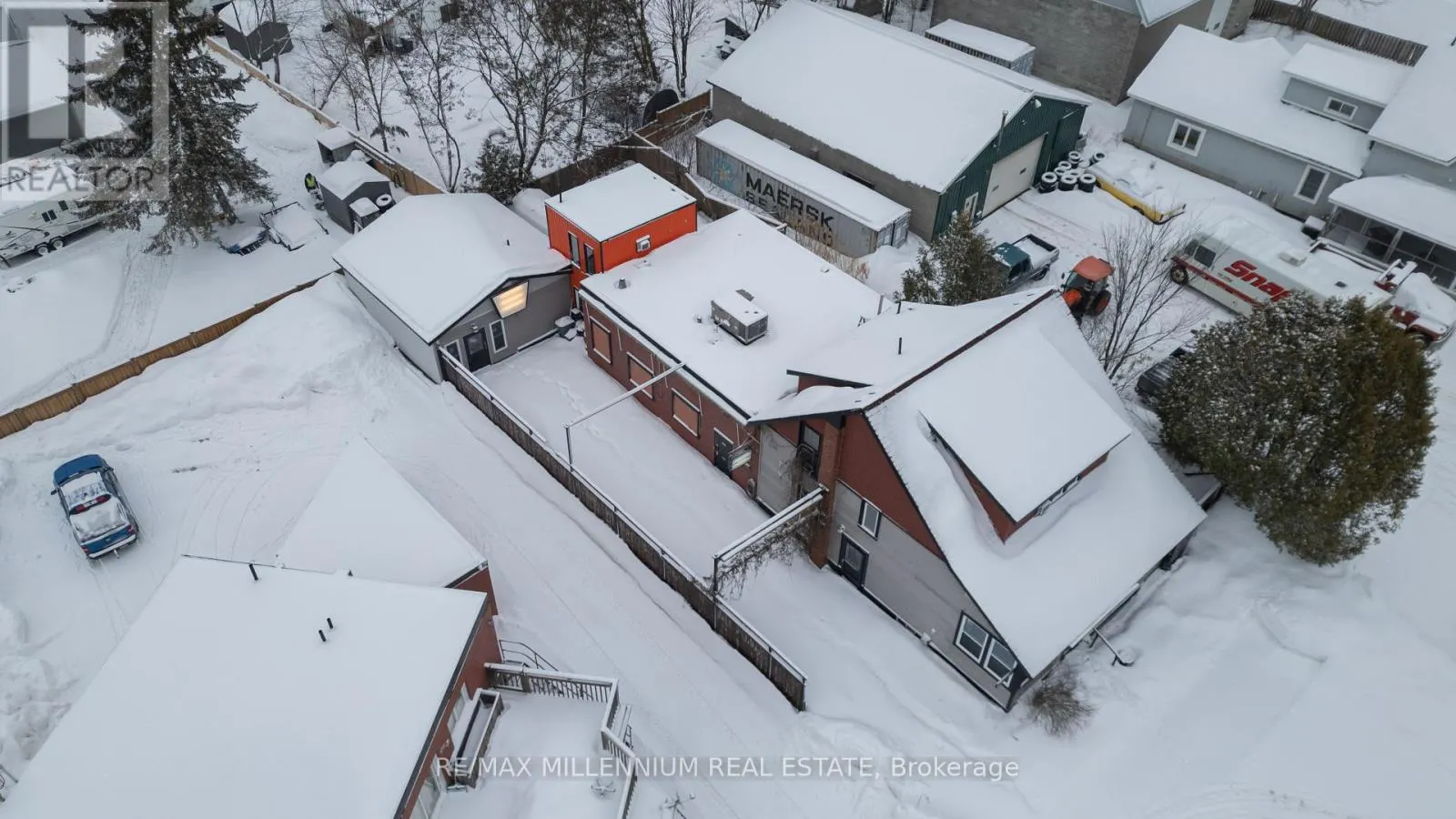 830 MUSKOKA ROAD S