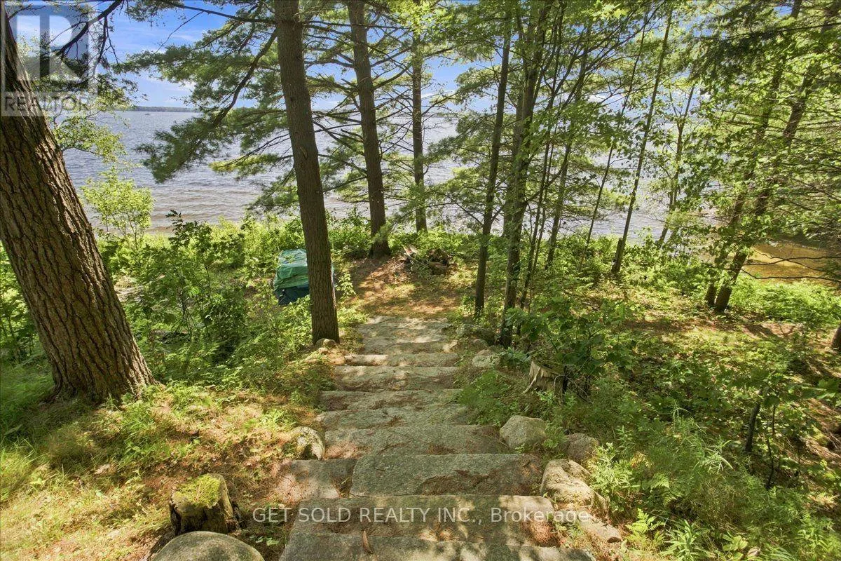 118 W UNIT 2 - 2045 MUSKOKA ROAD
