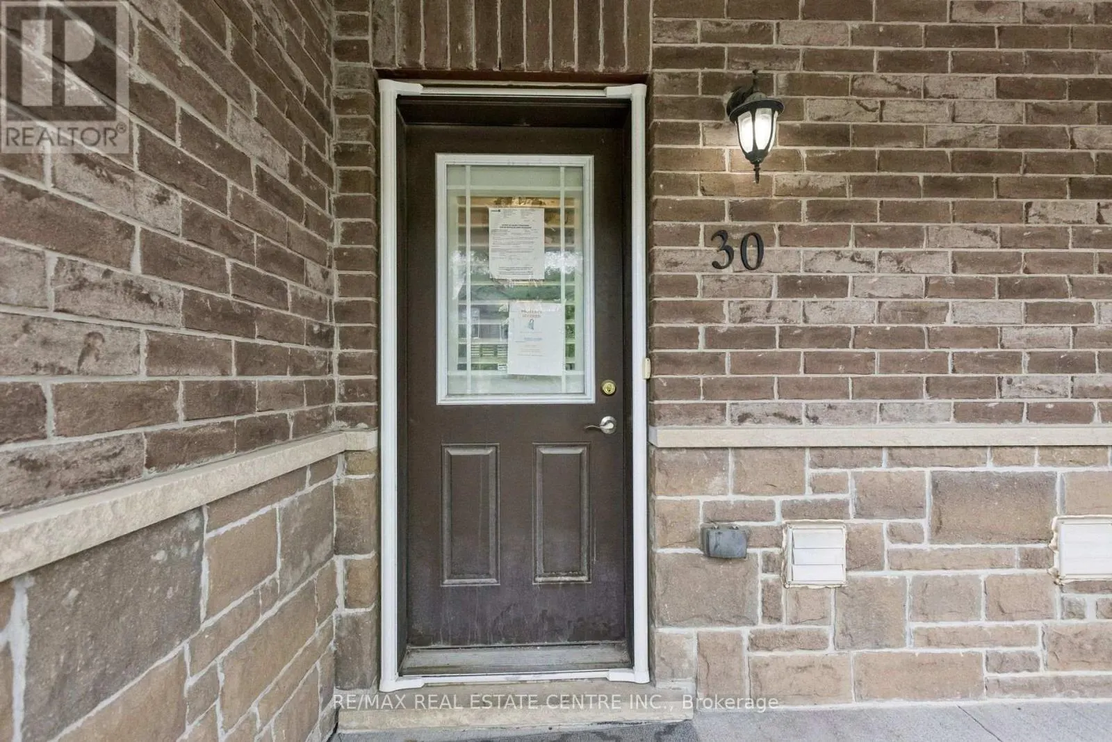 30 - 30 OLDFIELD DRIVE