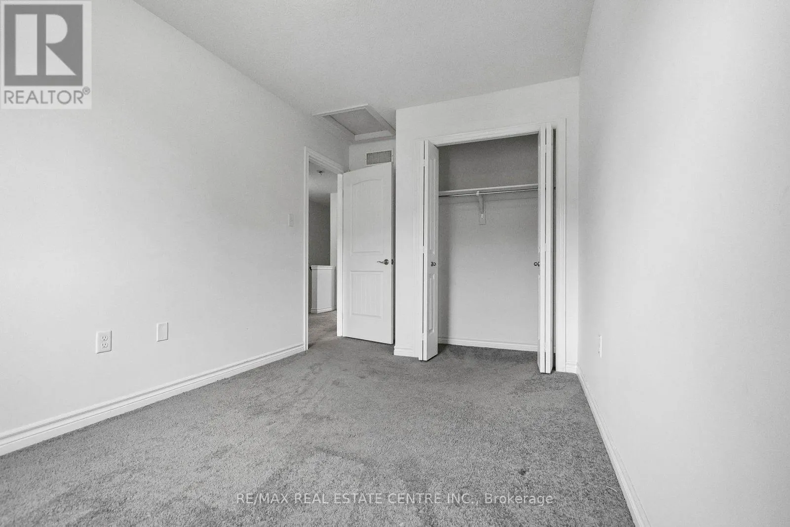 30 - 30 OLDFIELD DRIVE
