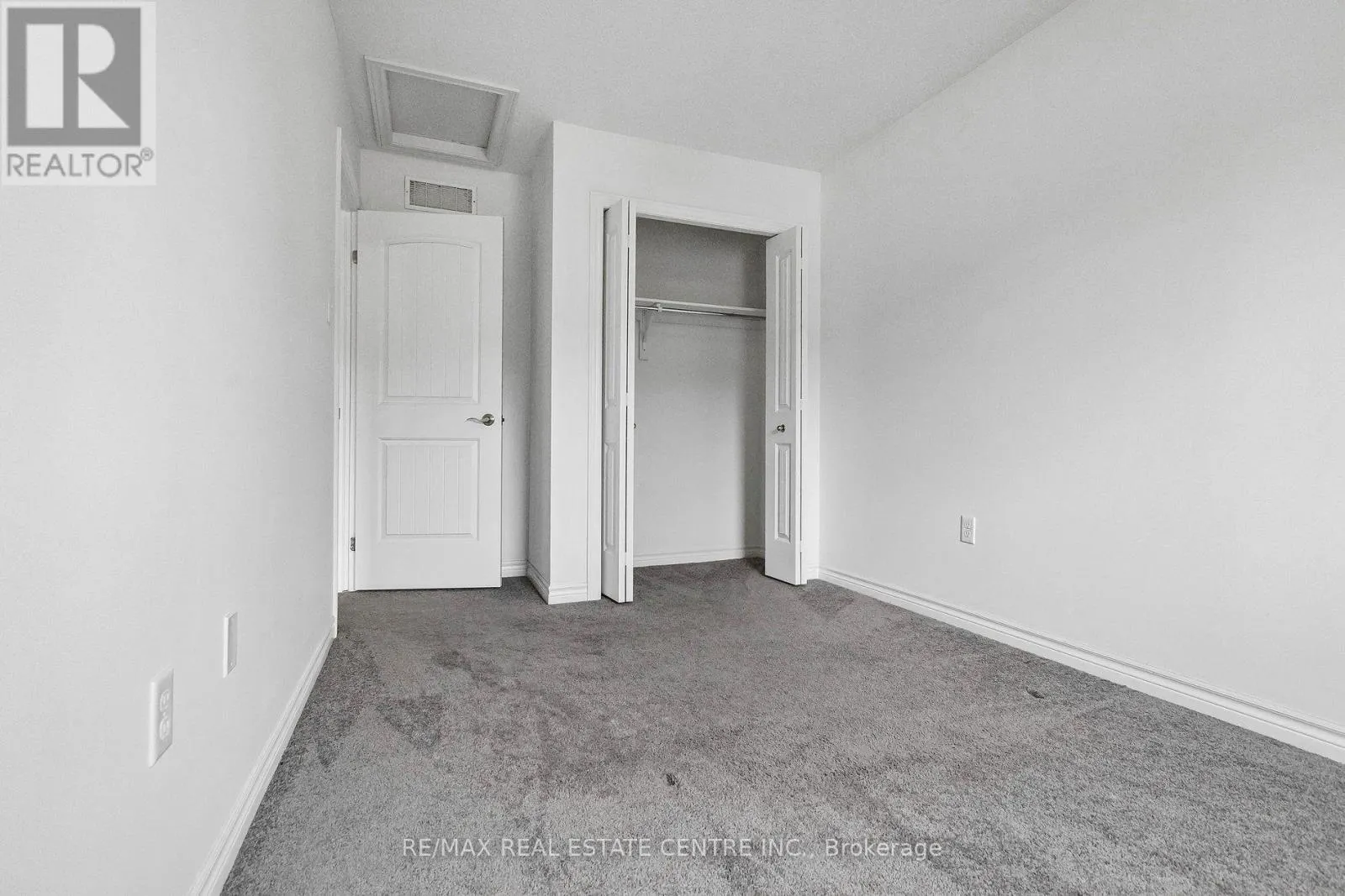 30 - 30 OLDFIELD DRIVE