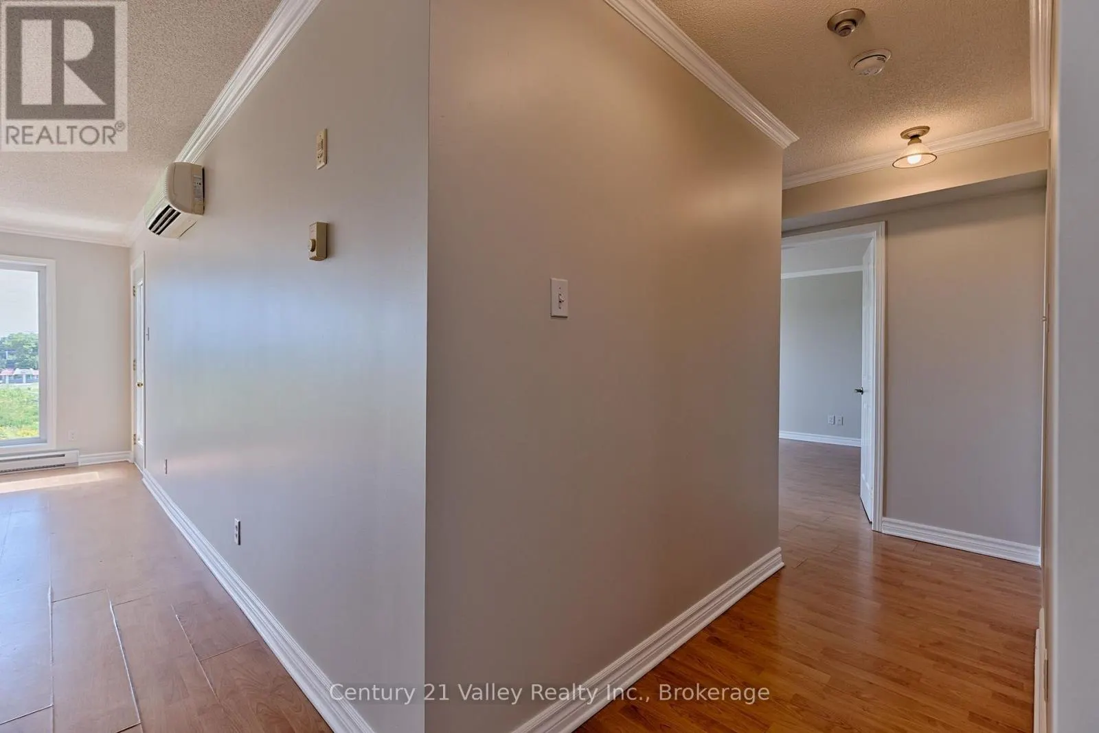 302 - 16 SHEFFIELD STREET #302