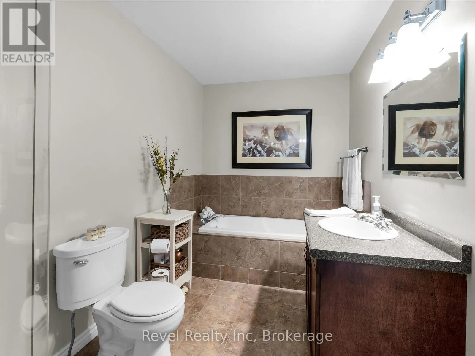 1326 ECHO LAKE ROAD