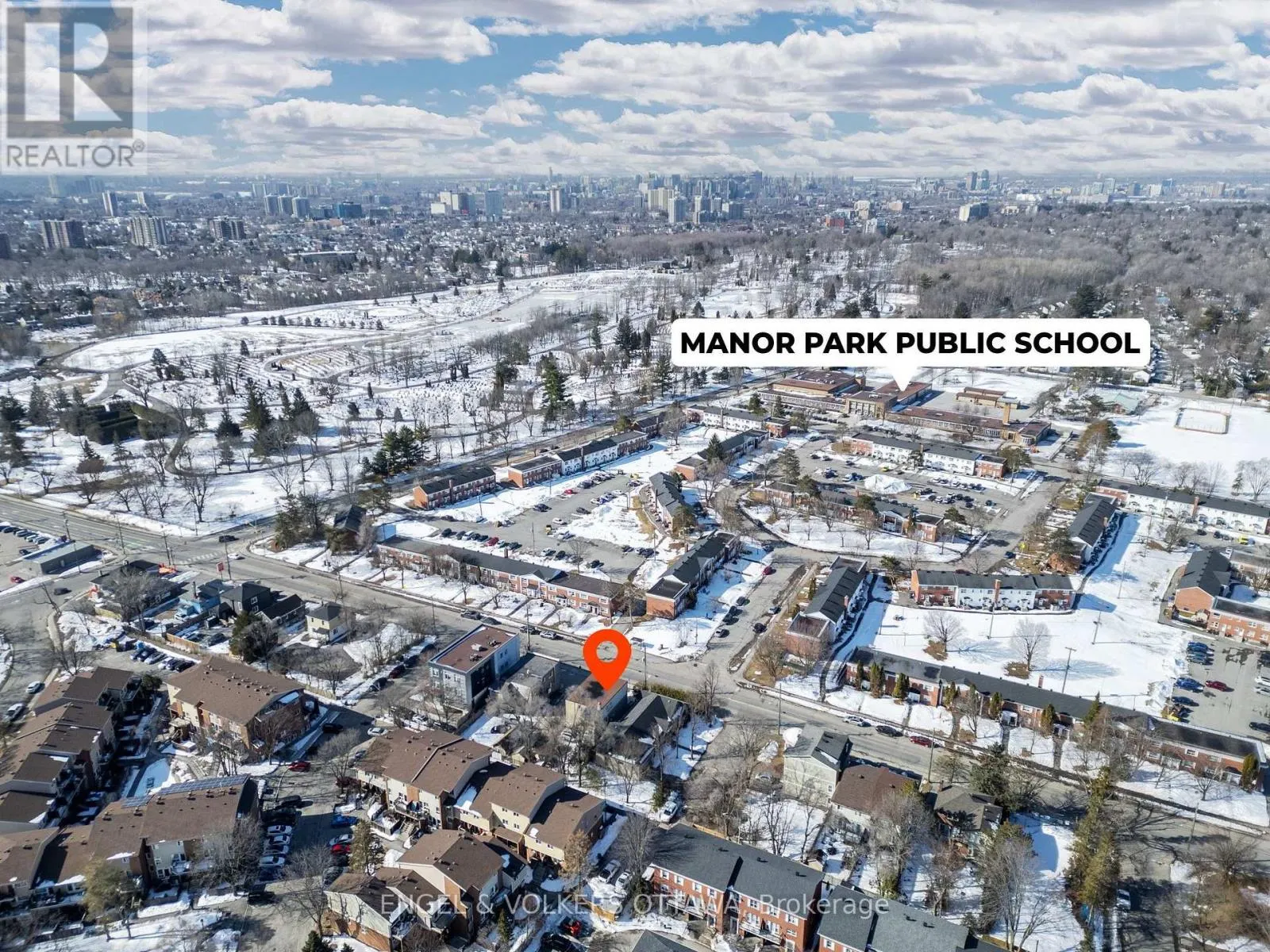 1 - 287 ST LAURENT BOULEVARD