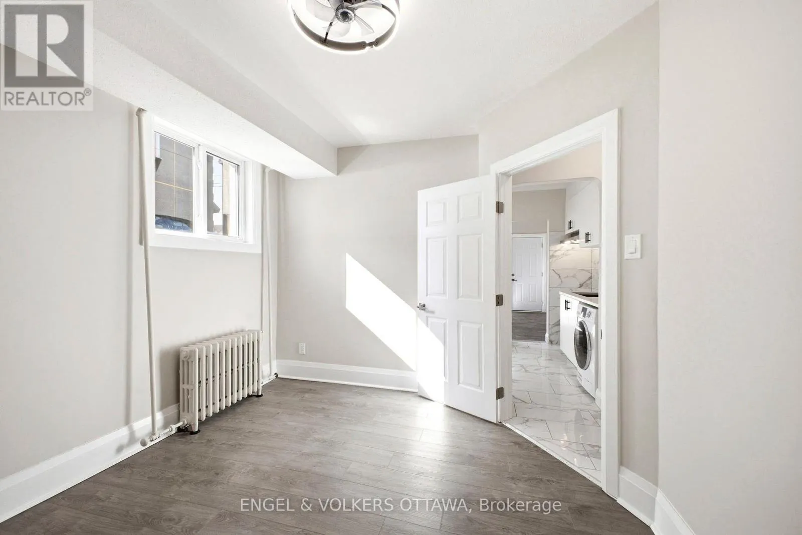 1 - 287 ST LAURENT BOULEVARD