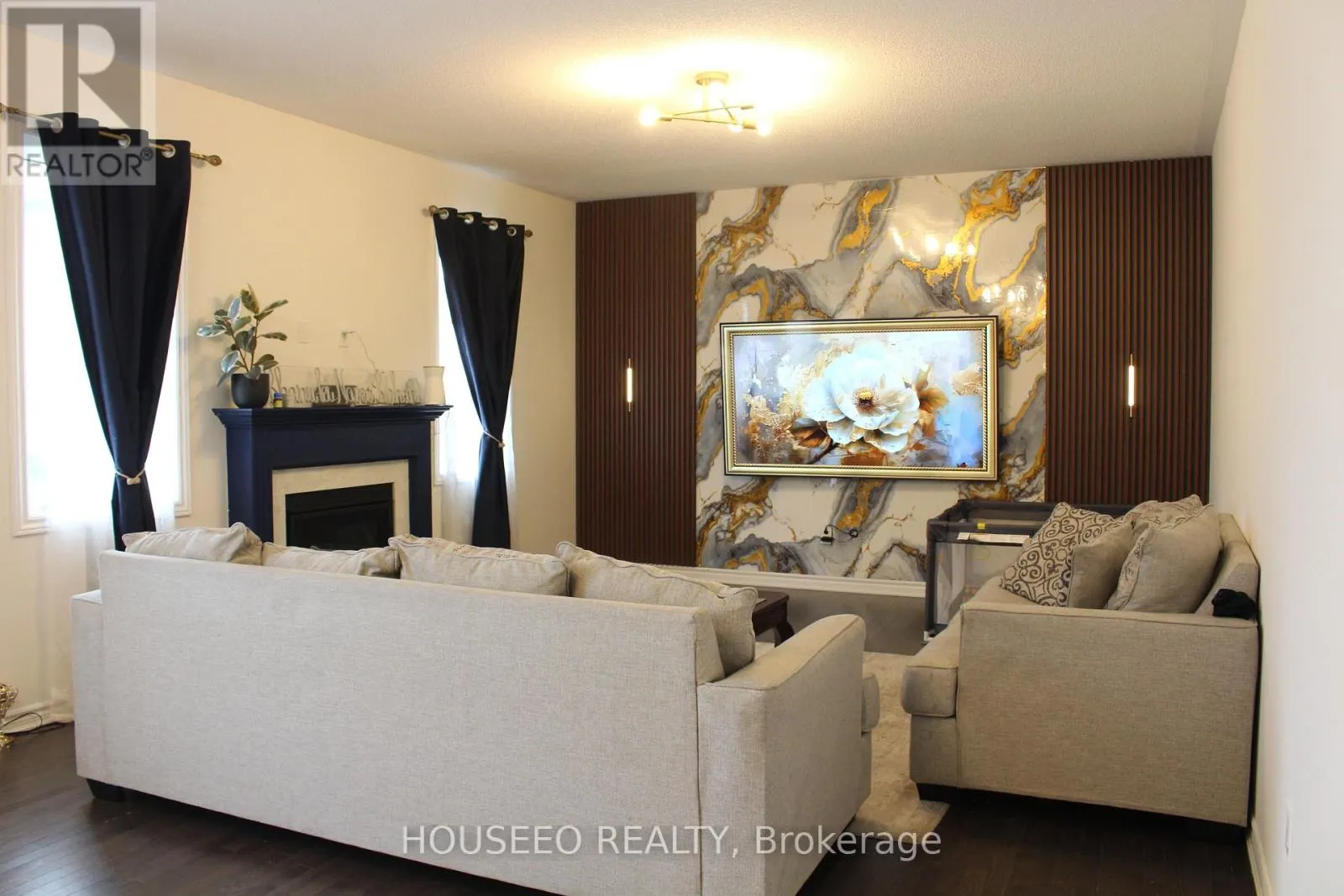 58 ORIOLE CRESCENT