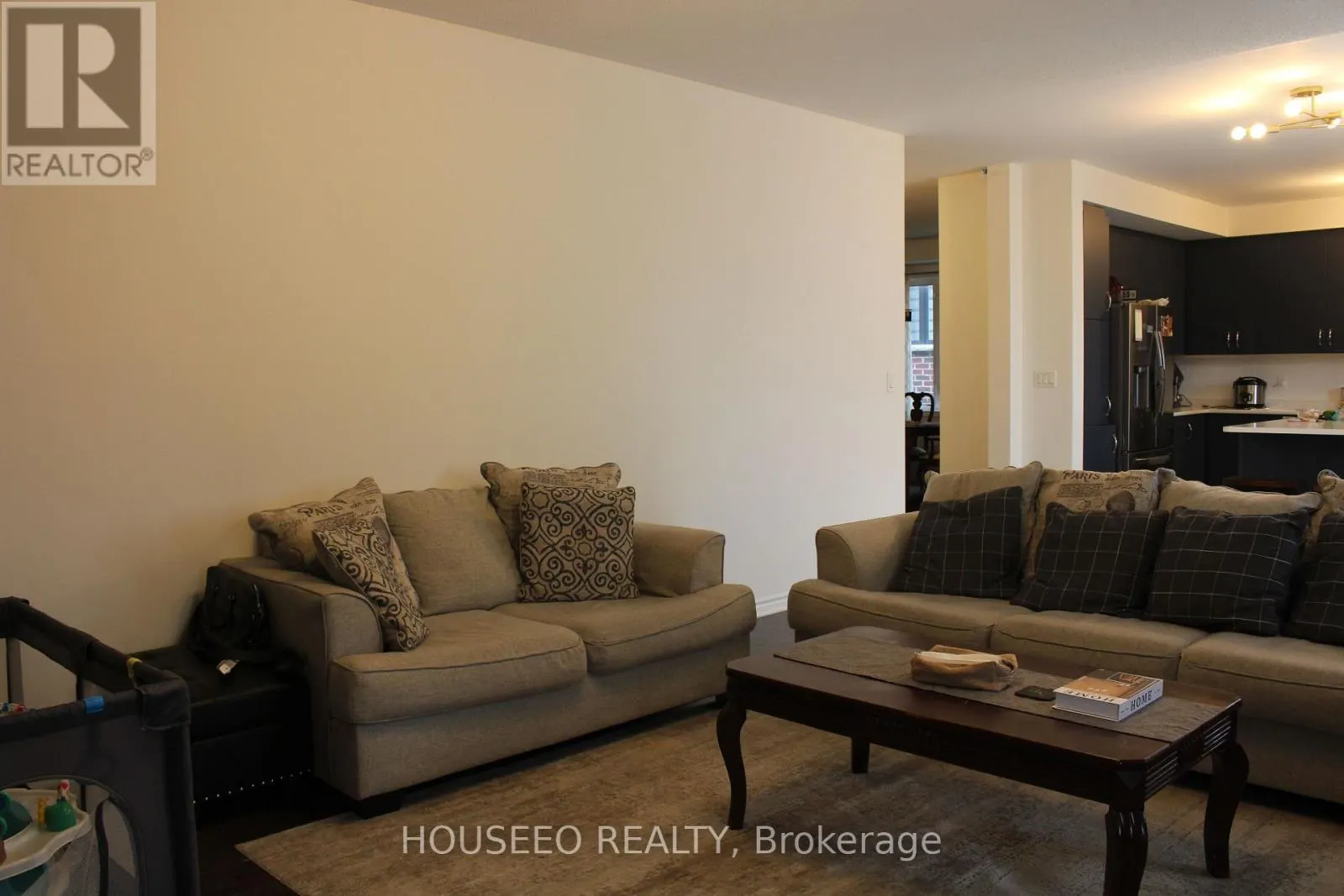 58 ORIOLE CRESCENT
