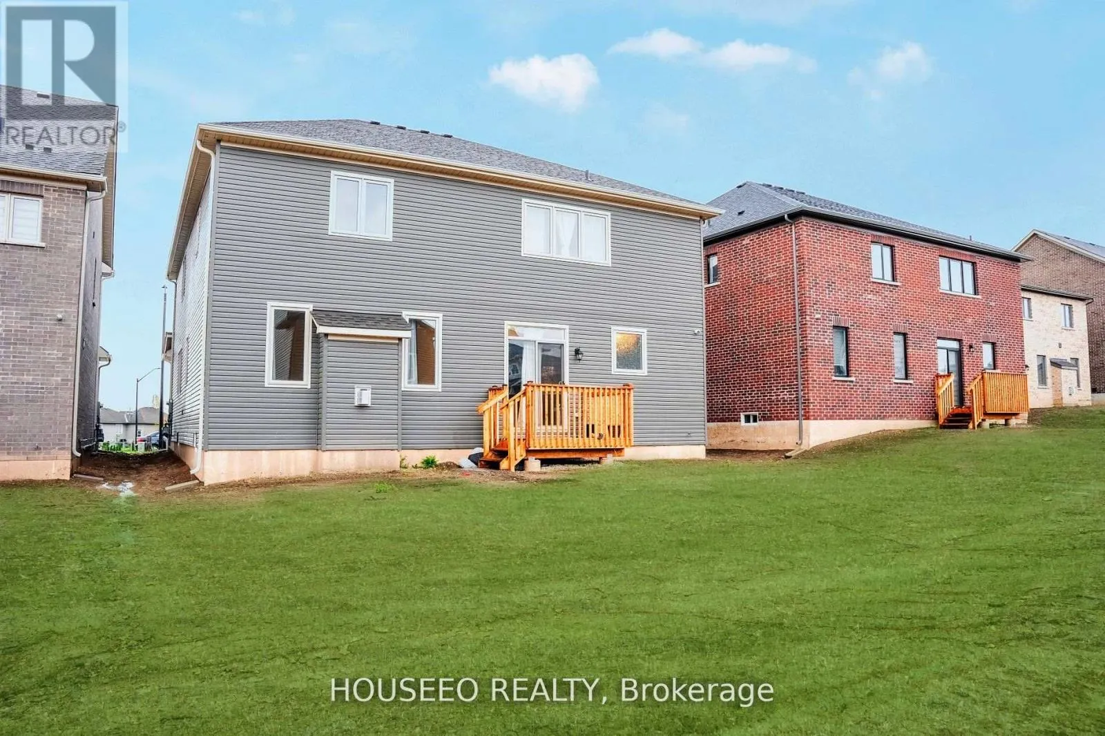 58 ORIOLE CRESCENT