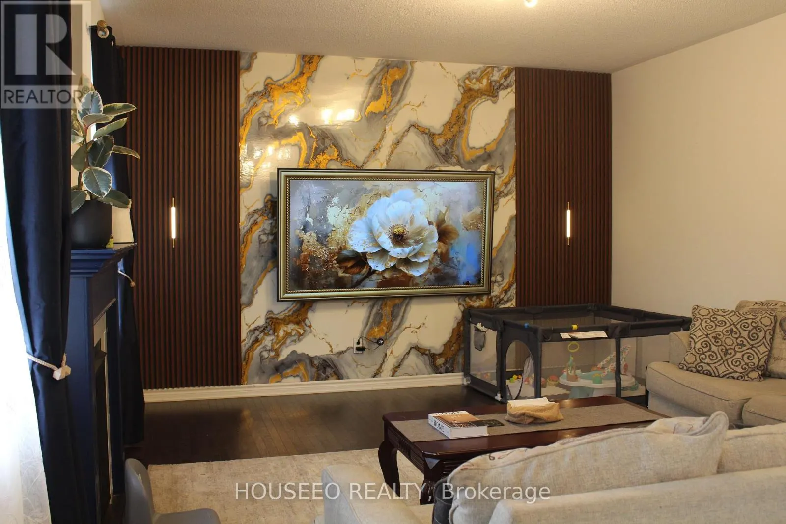 58 ORIOLE CRESCENT