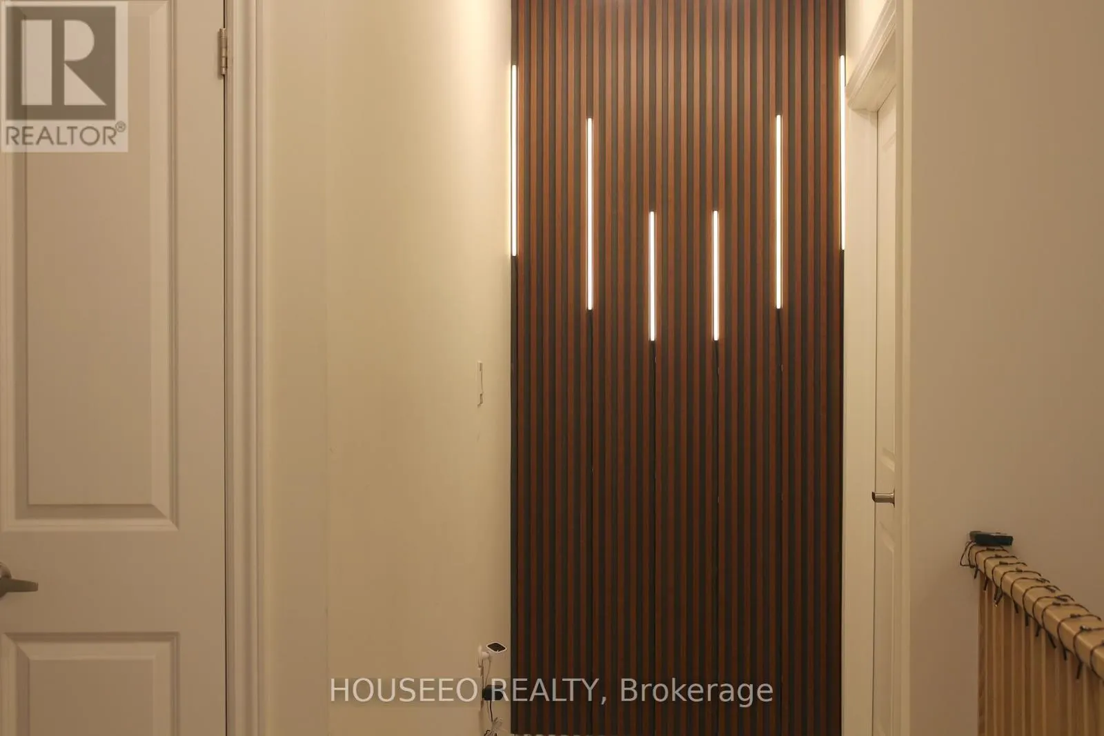 58 ORIOLE CRESCENT