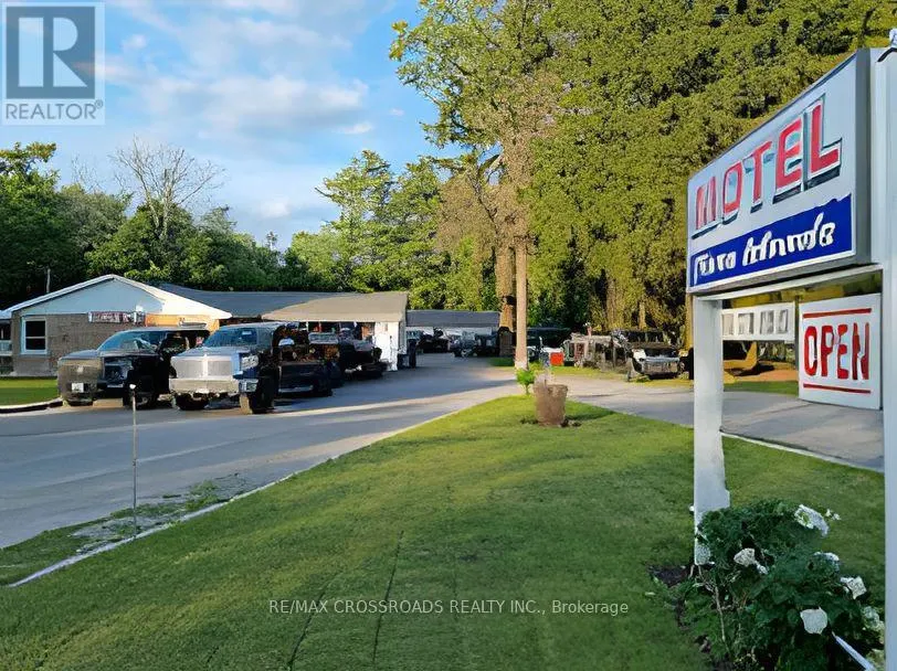 3404 COUNTY  ROAD 36 ROAD S