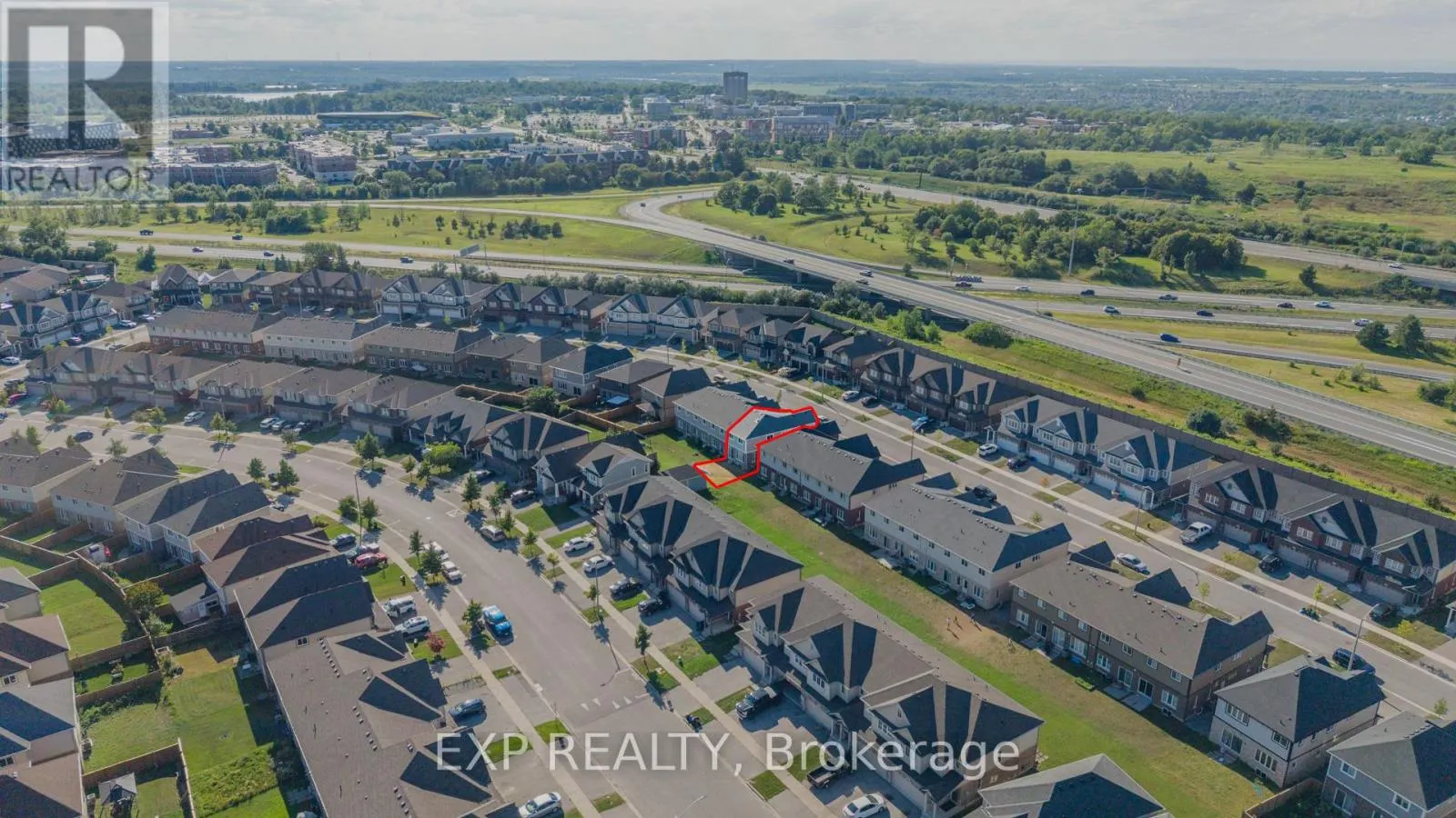 116 BUR OAK DRIVE