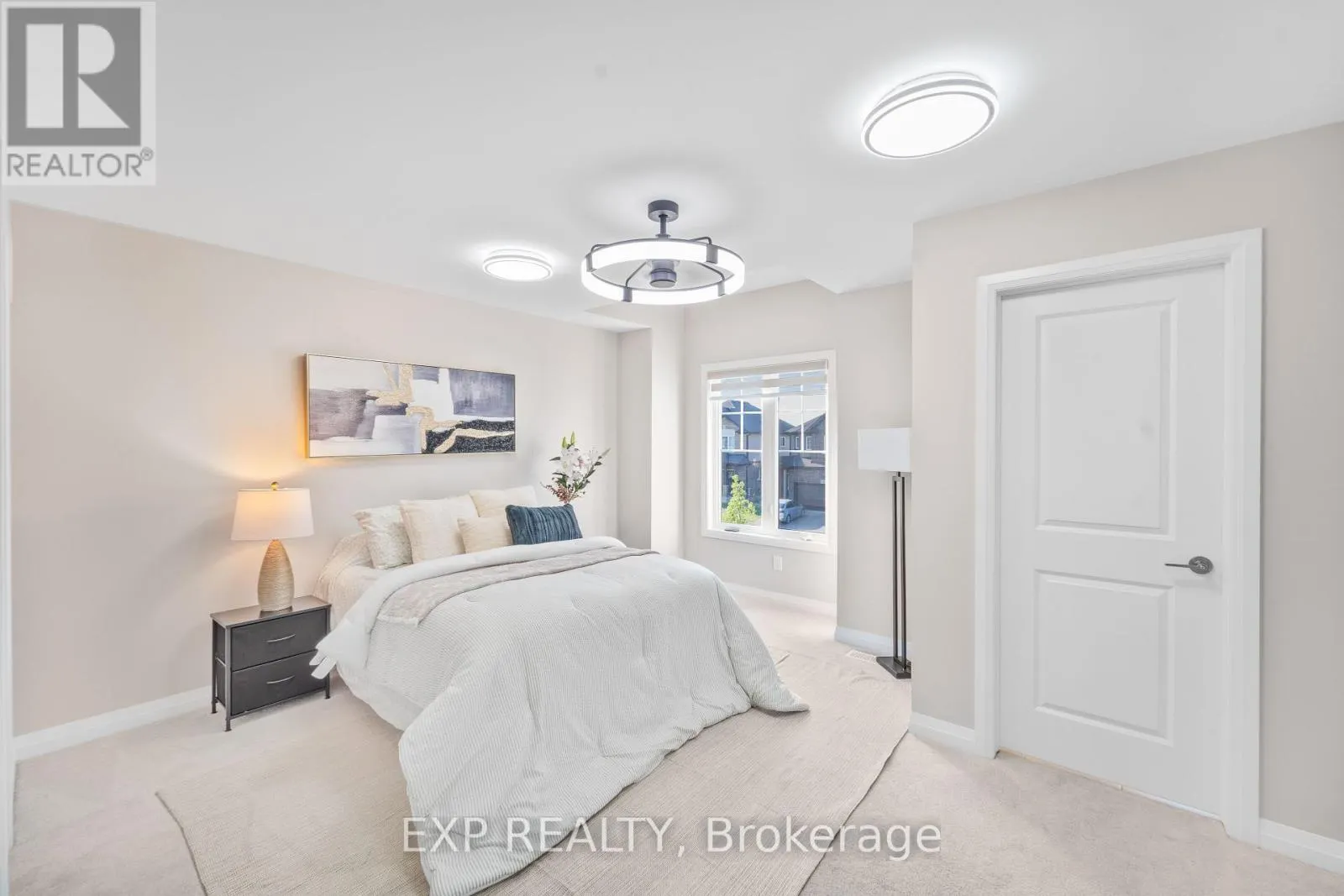 116 BUR OAK DRIVE