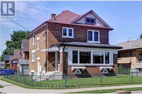 147 COURTLAND AVENUE E