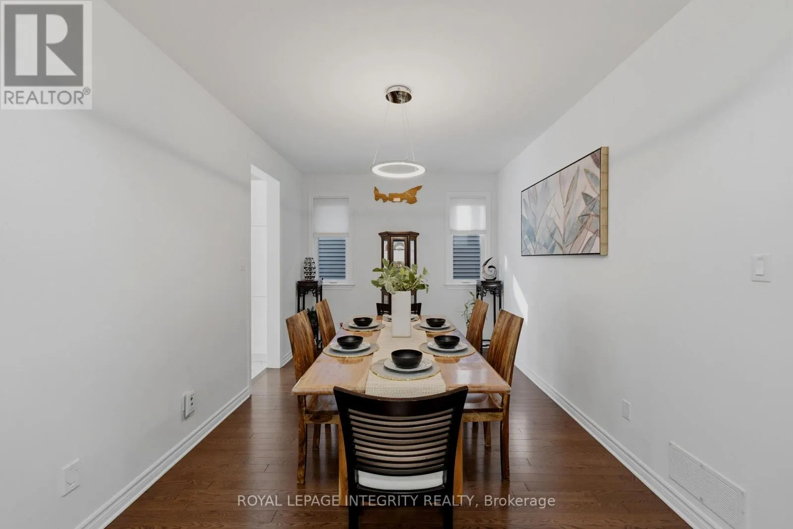 43 CENTO WAY