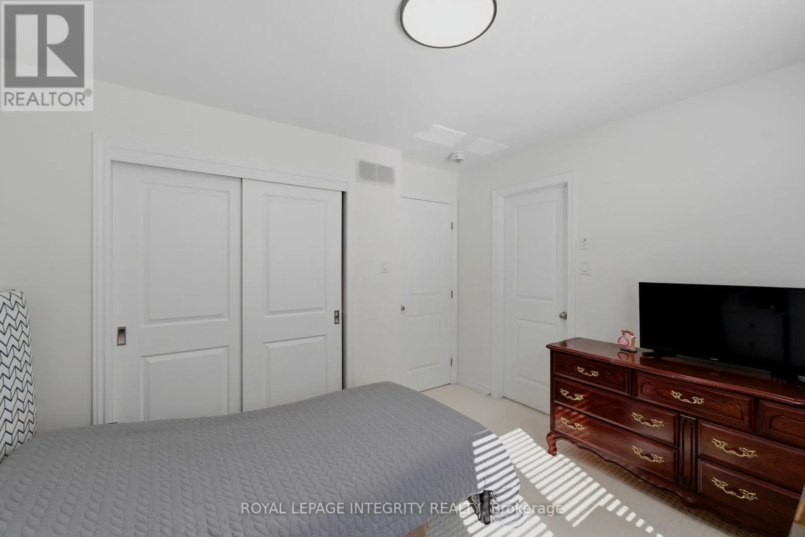 43 CENTO WAY