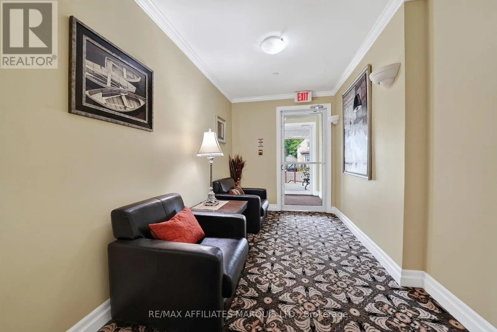 402 - 341 WATER STREET W