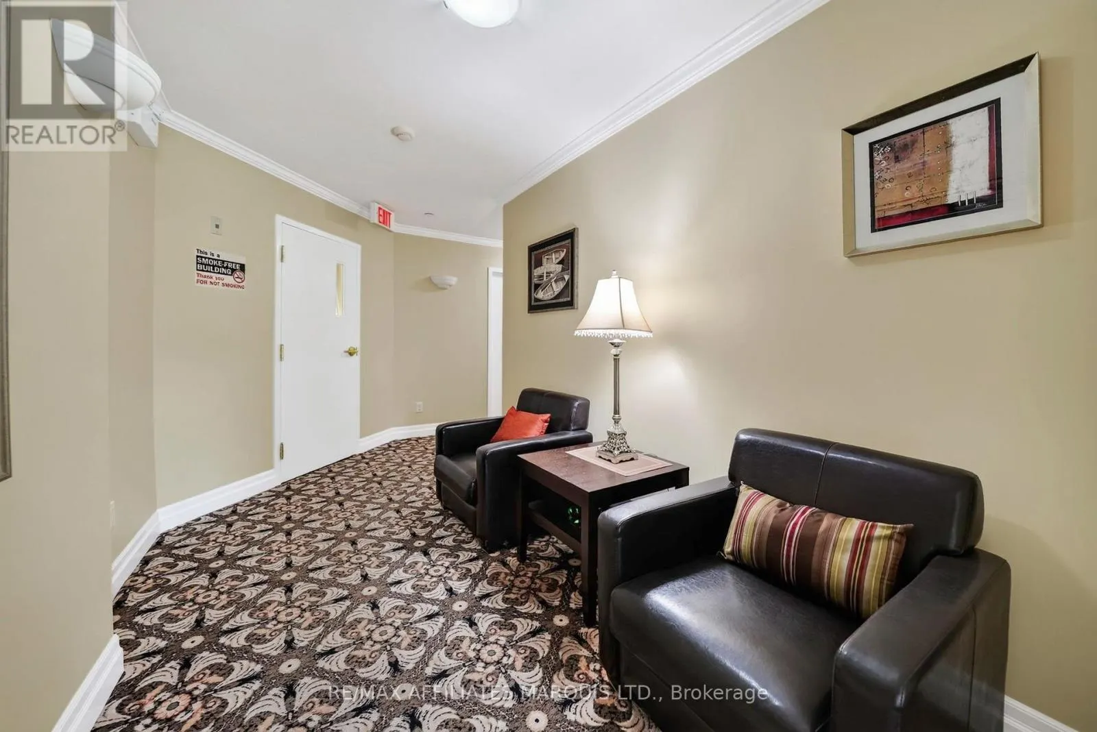 402 - 341 WATER STREET W