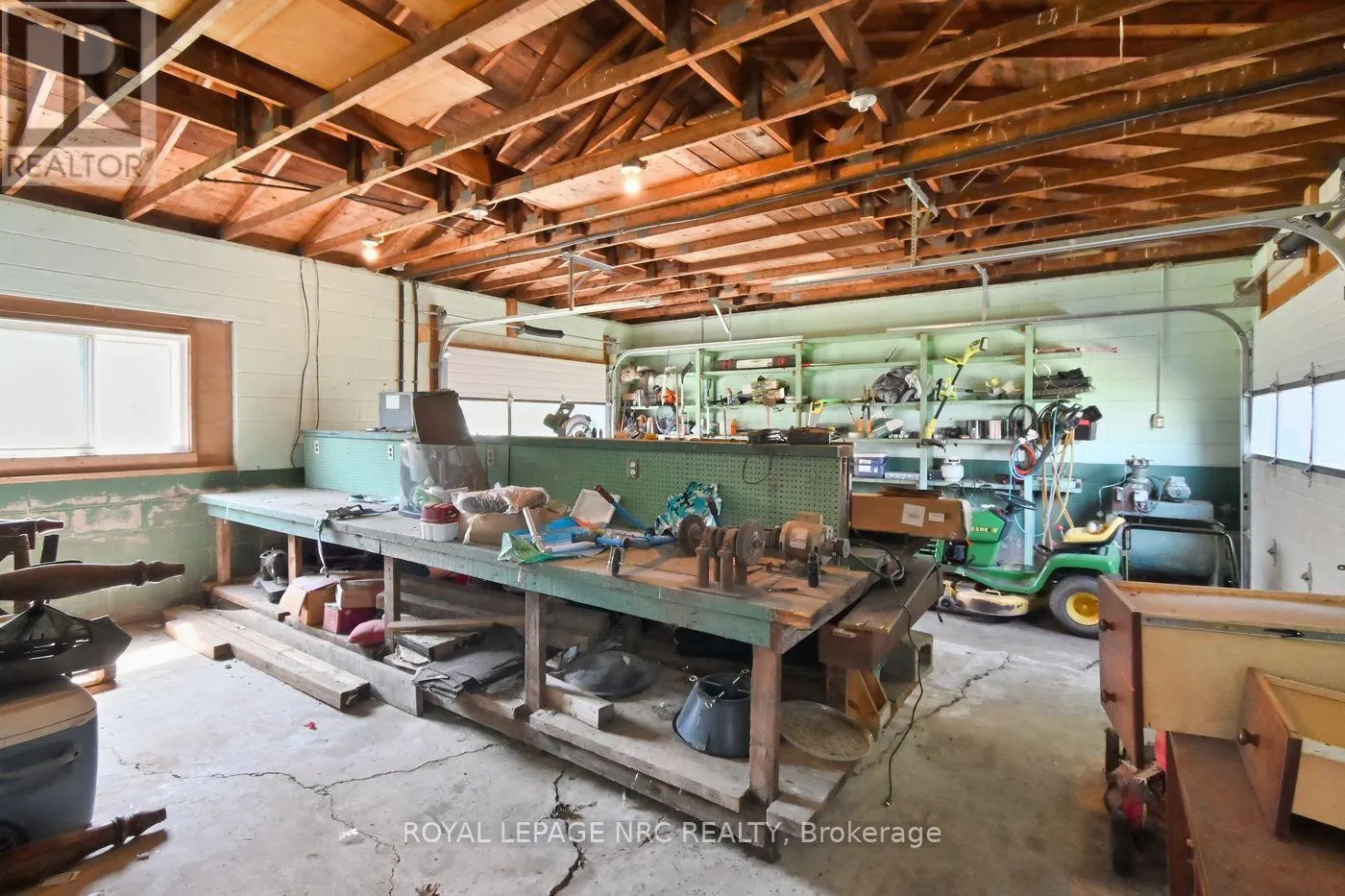 2499 PORT ROBINSON ROAD
