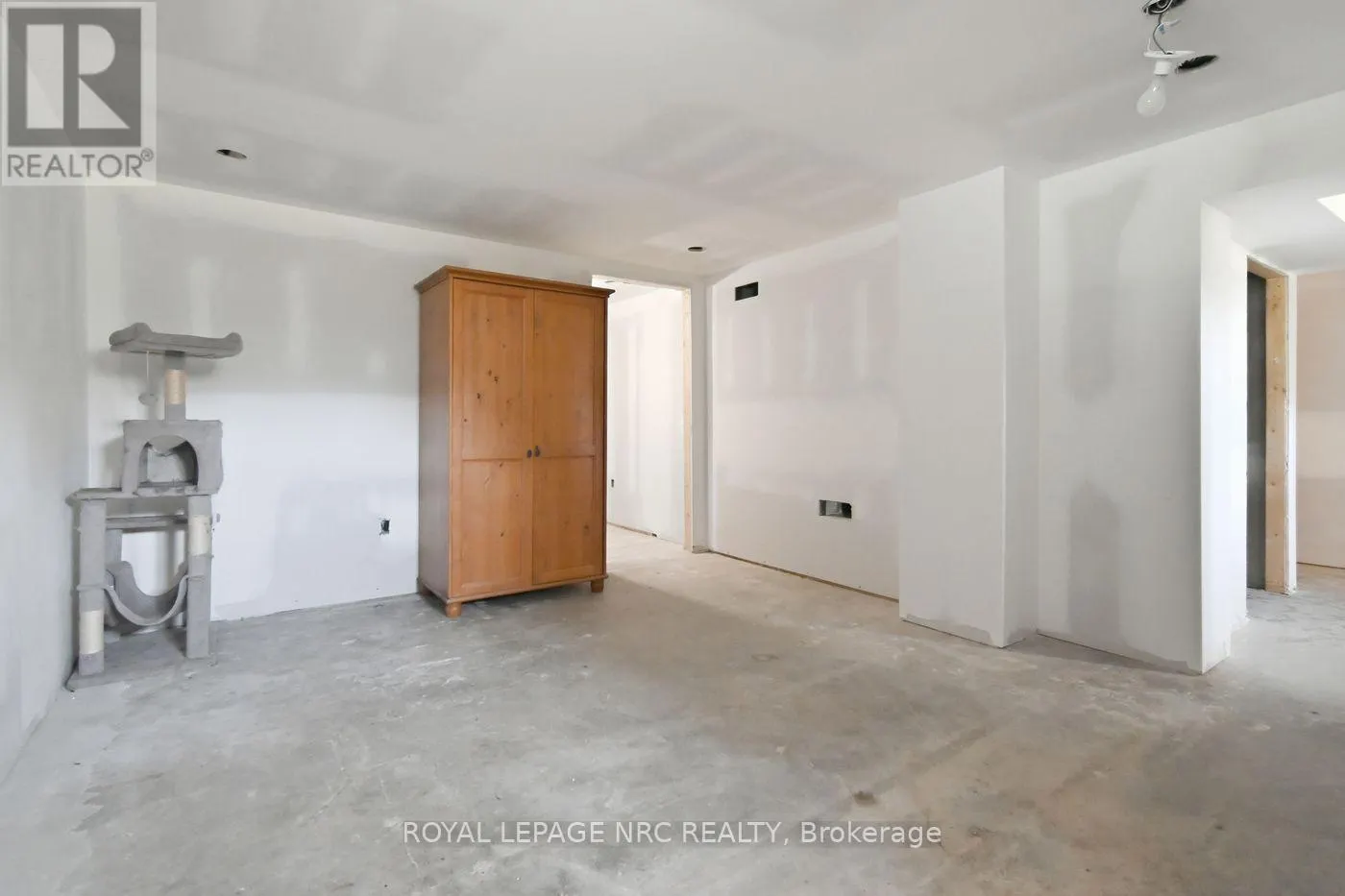 2499 PORT ROBINSON ROAD