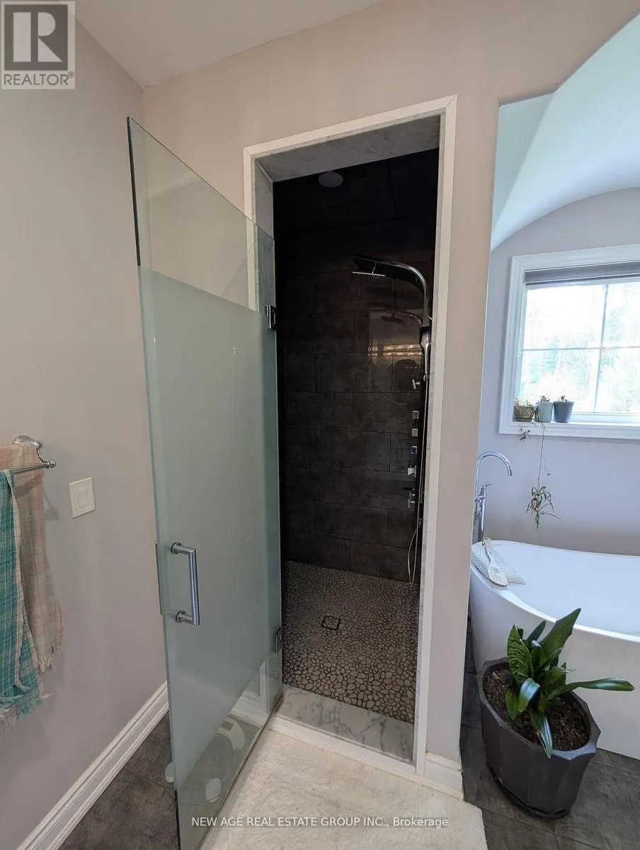 9031 SIDEROAD 17