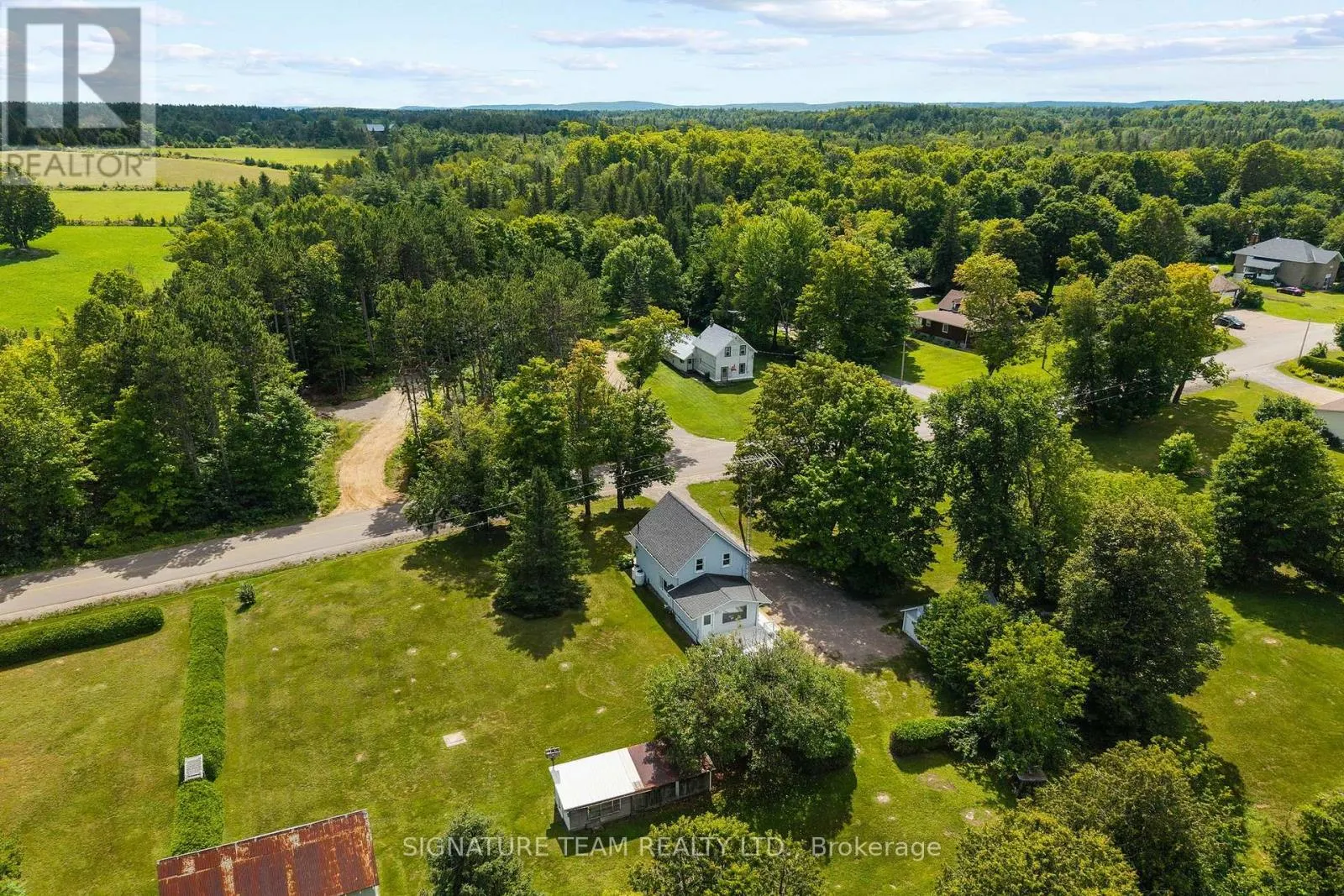 1208 AUGSBURG ROAD N