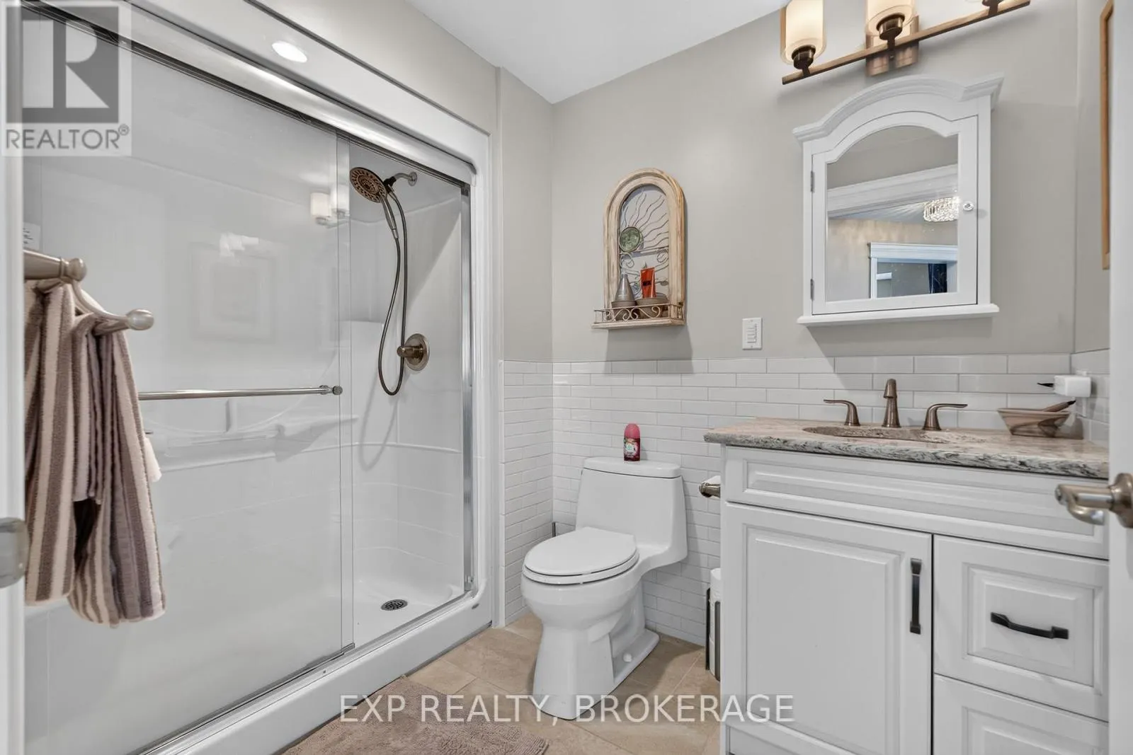 1802 - 15 ST ANDREW STREET #1802