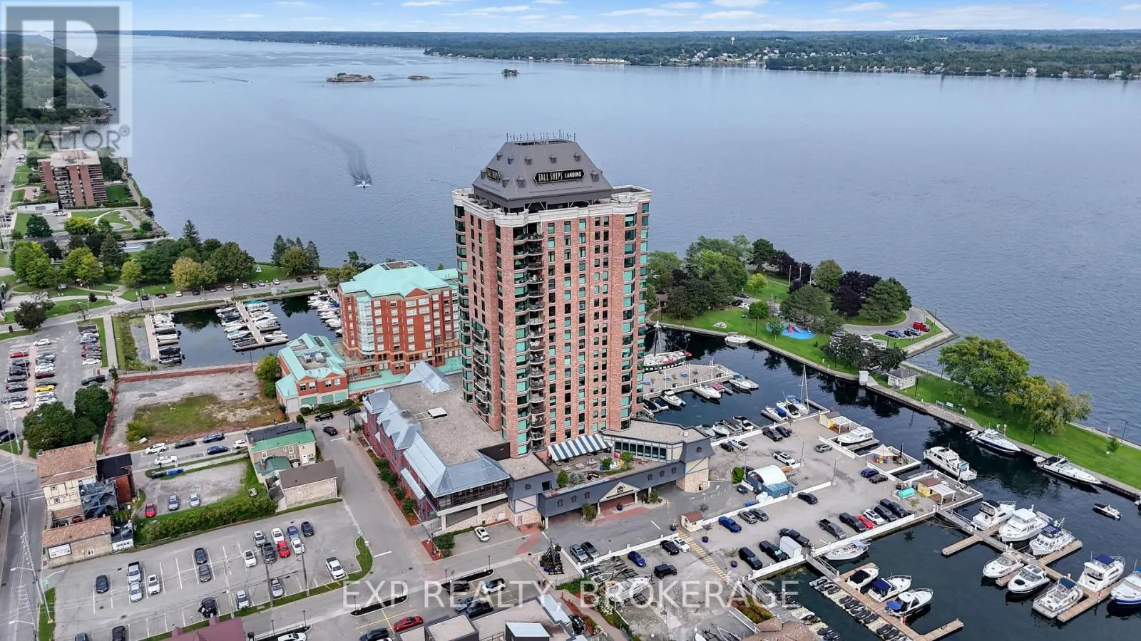 1802 - 15 ST ANDREW STREET #1802