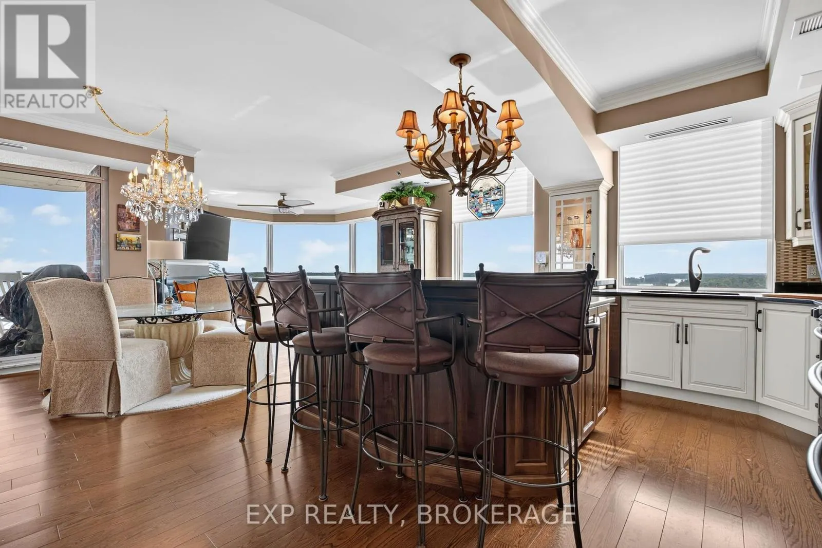 1802 - 15 ST ANDREW STREET #1802