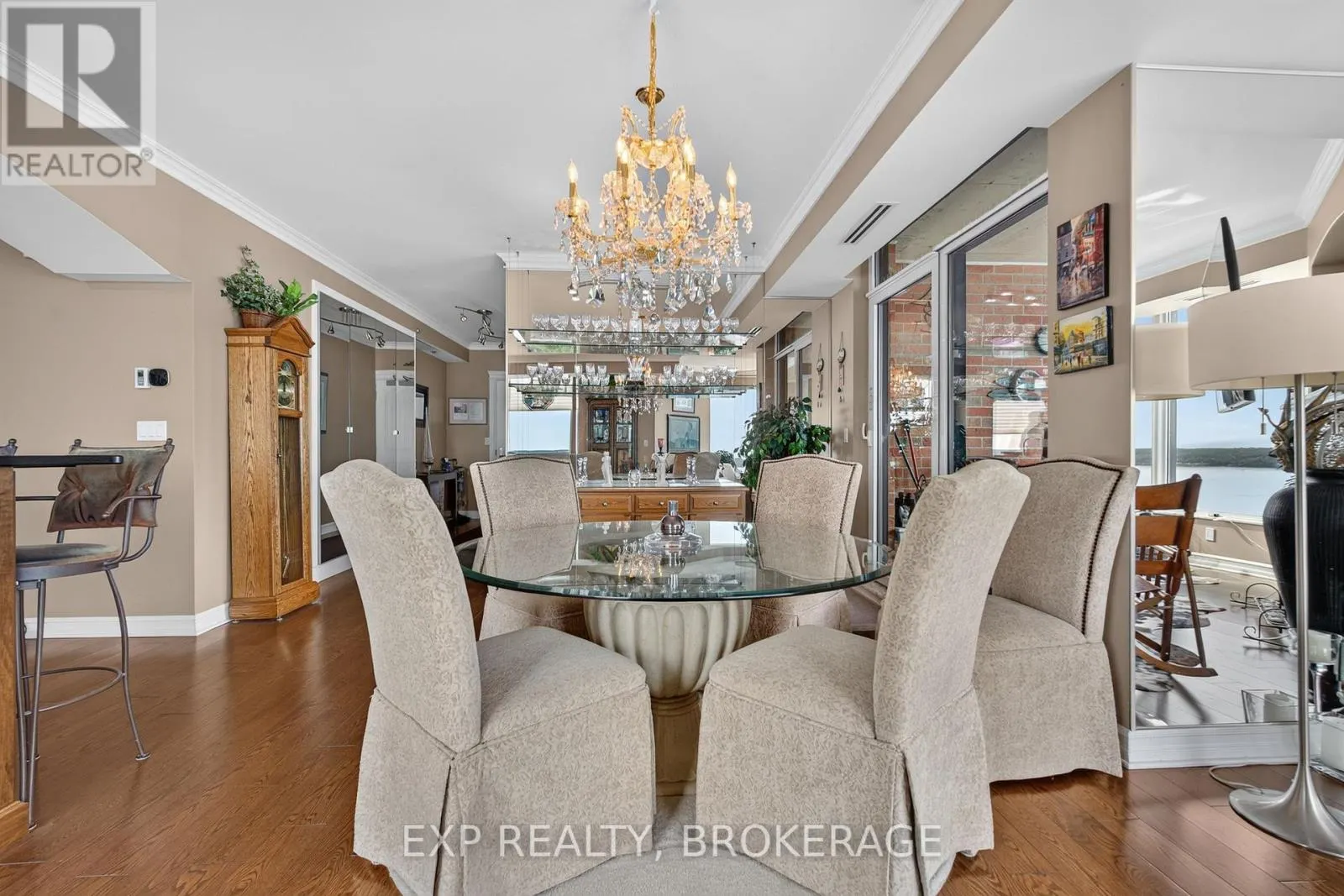 1802 - 15 ST ANDREW STREET #1802