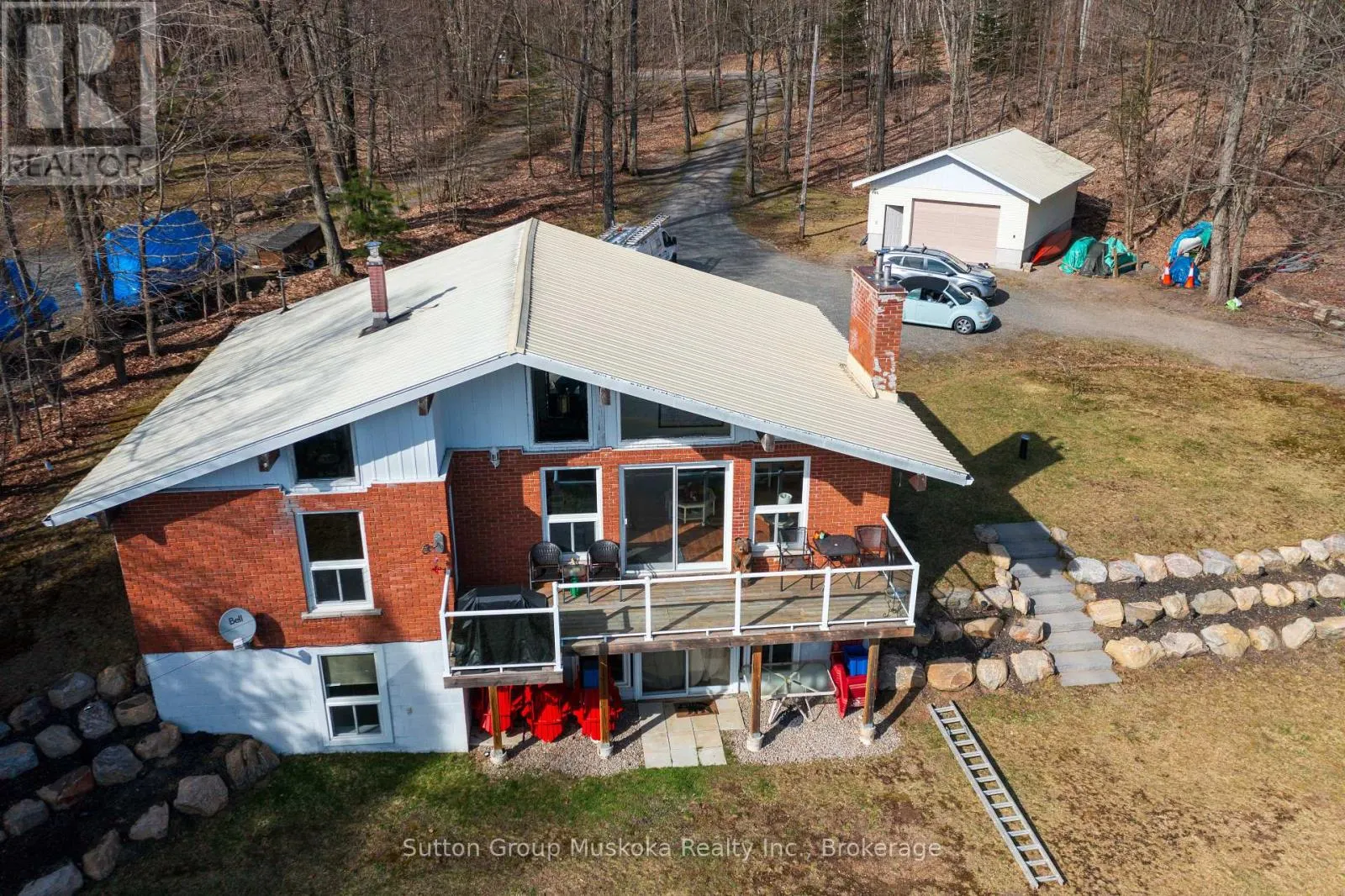 562 AND 568 EAST WASEOSA LAKE ROAD