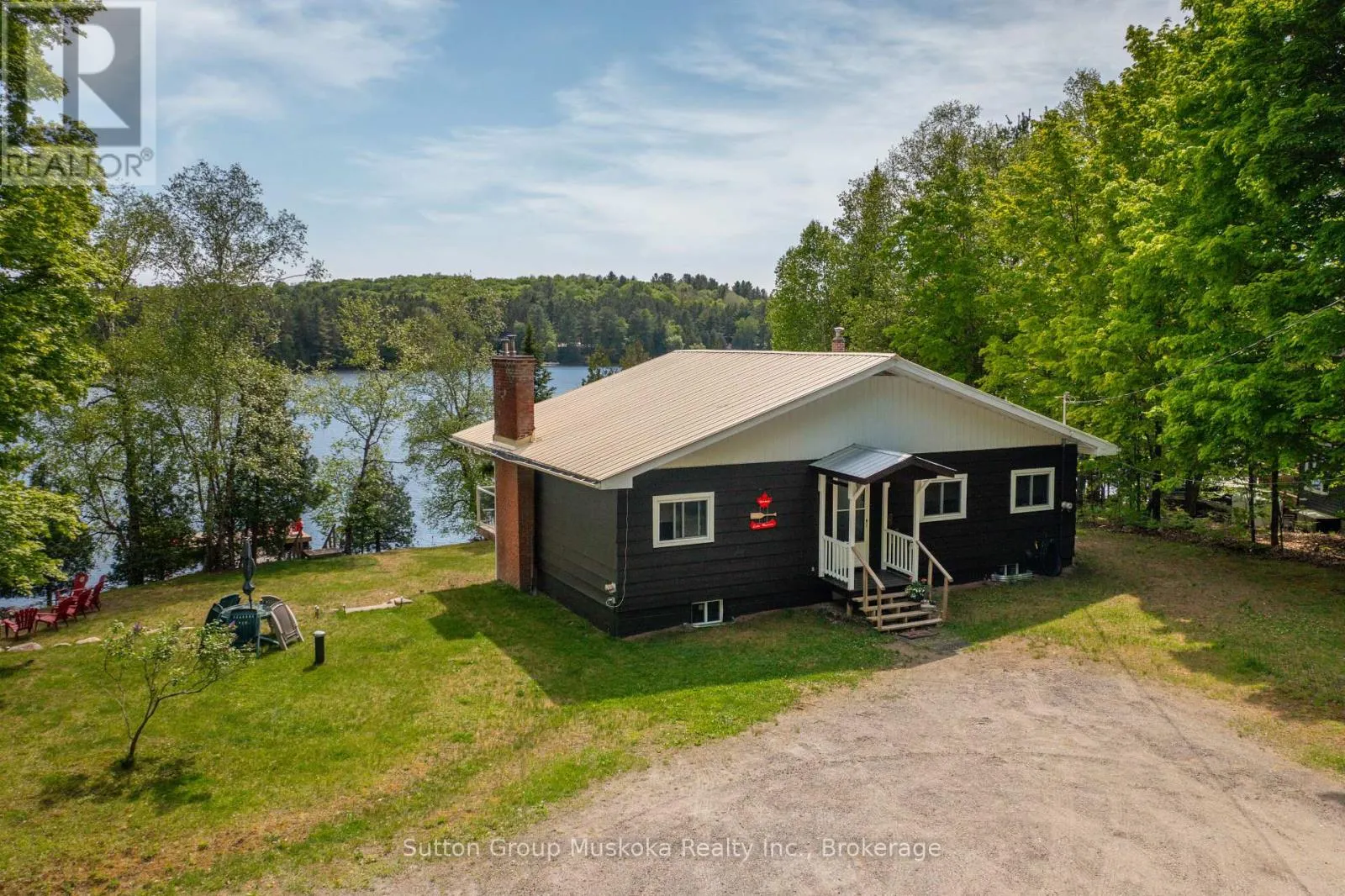 562 AND 568 EAST WASEOSA LAKE ROAD