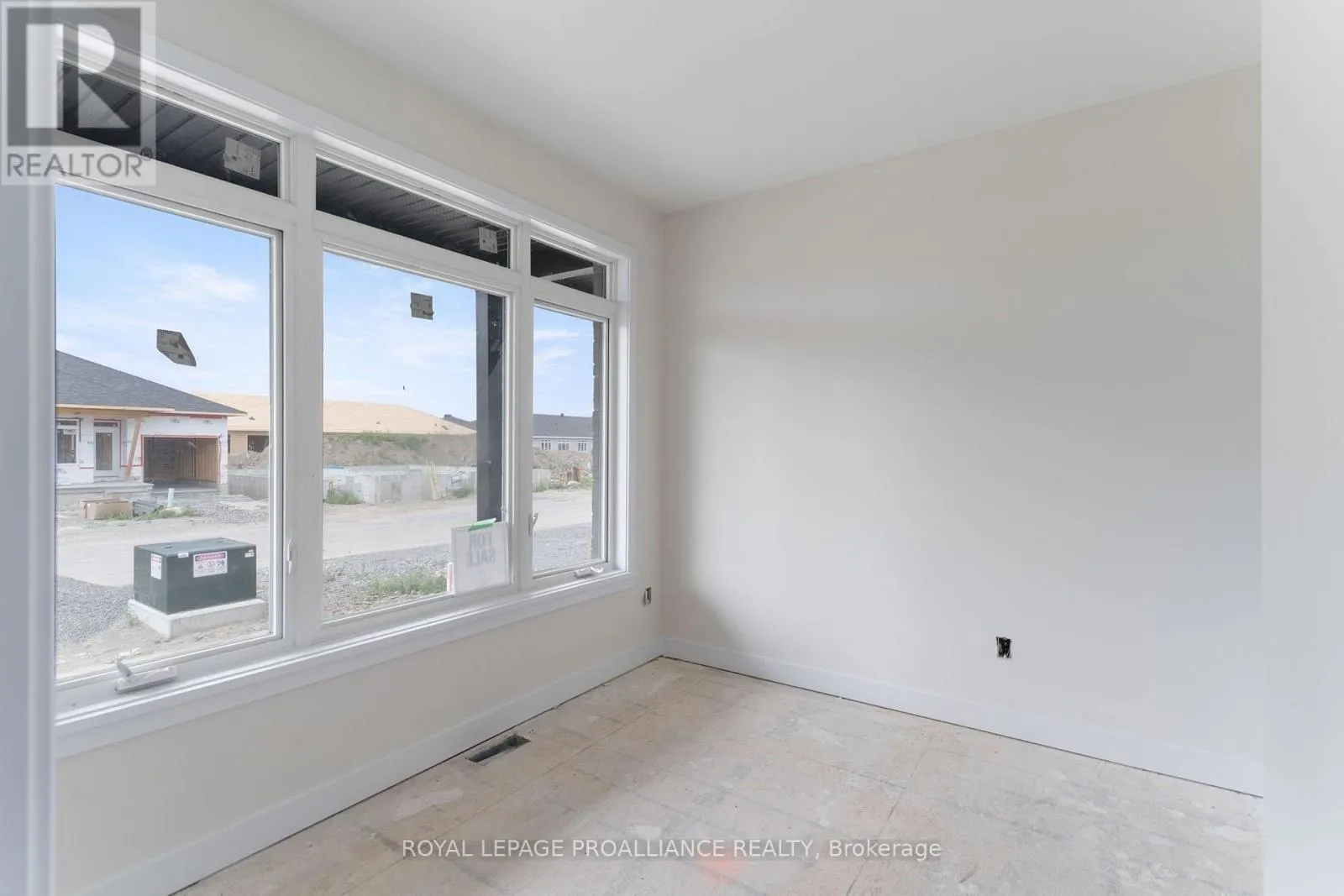 1042 TURNER DRIVE