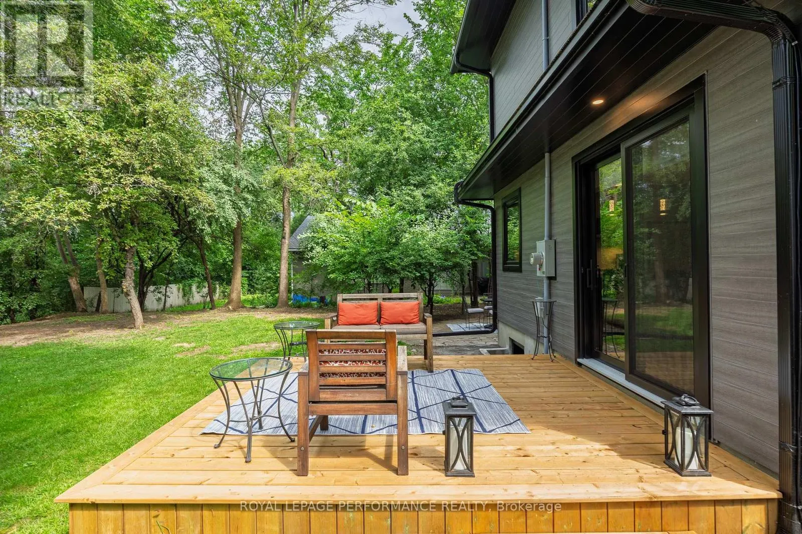 238 ISLAND PARK DRIVE