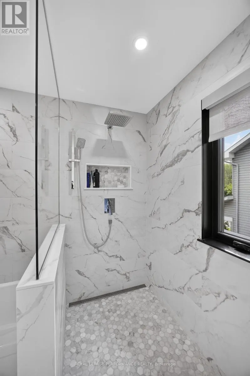 238 ISLAND PARK DRIVE
