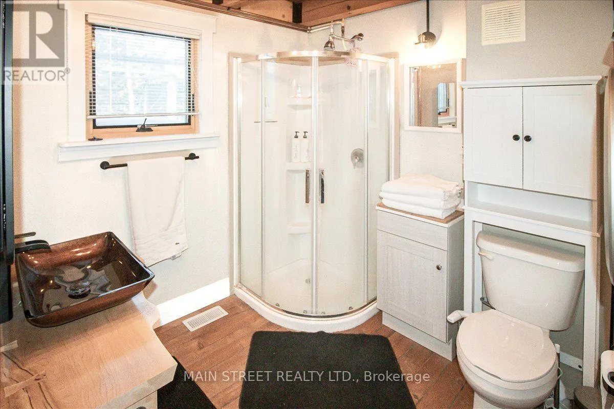1275 LAKESHORE ROAD