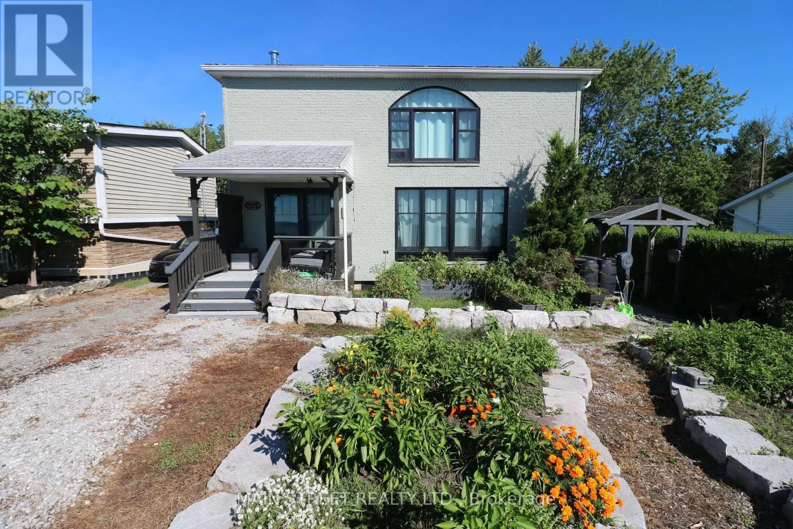 1275 LAKESHORE ROAD