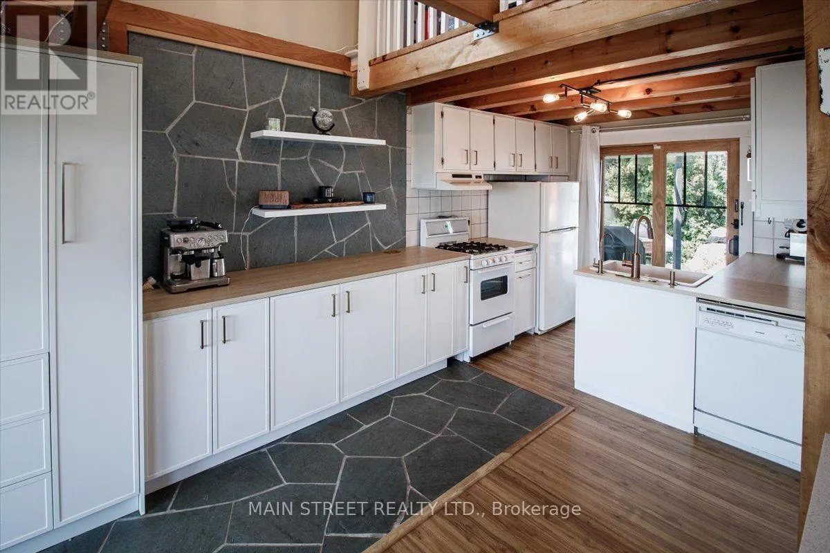 1275 LAKESHORE ROAD