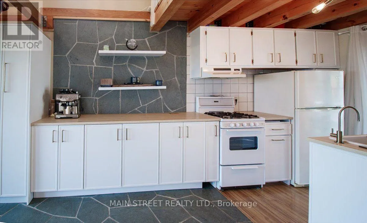 1275 LAKESHORE ROAD
