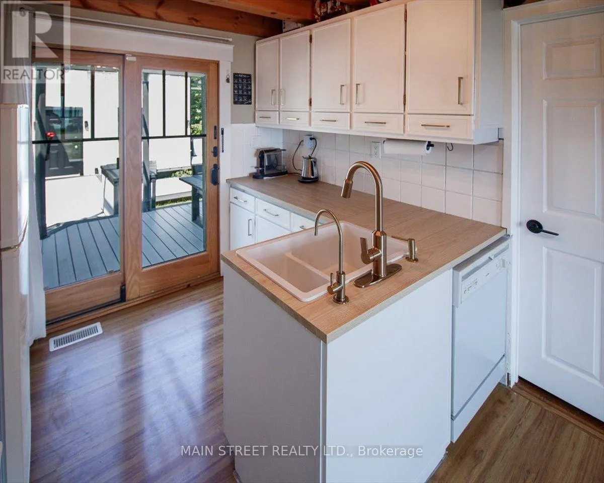 1275 LAKESHORE ROAD