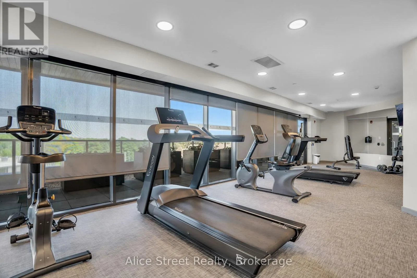 202 - 332 GOSLING GARDENS, GUELPH GARDENS #202