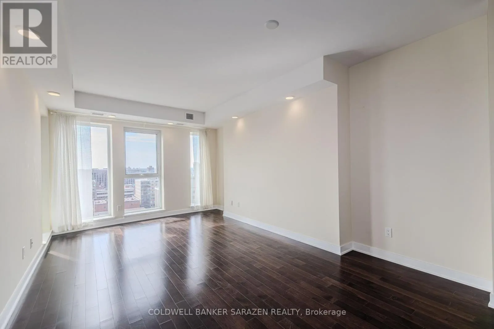 1407 - 40 NEPEAN STREET