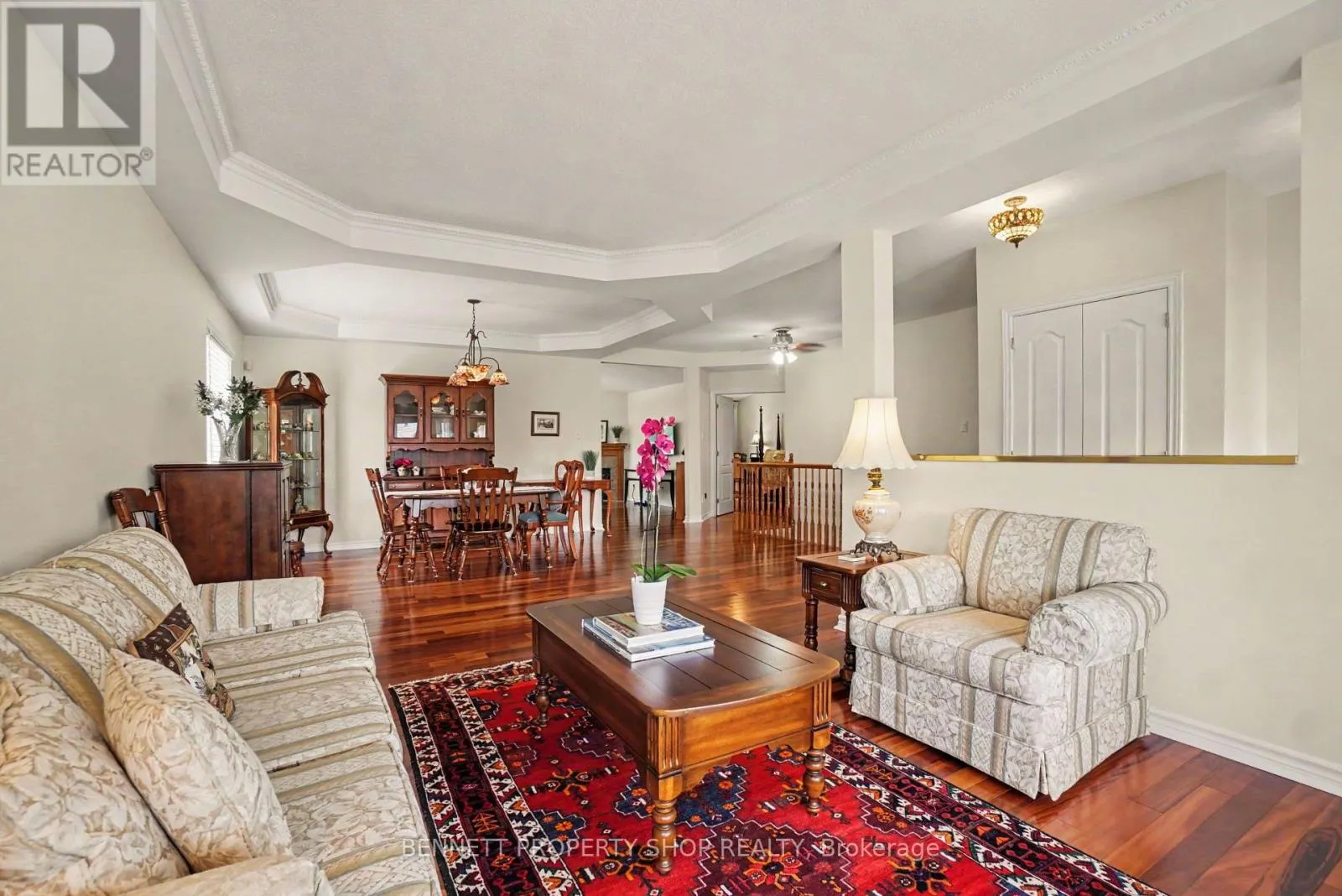 4219 GREEN GABLES LANE