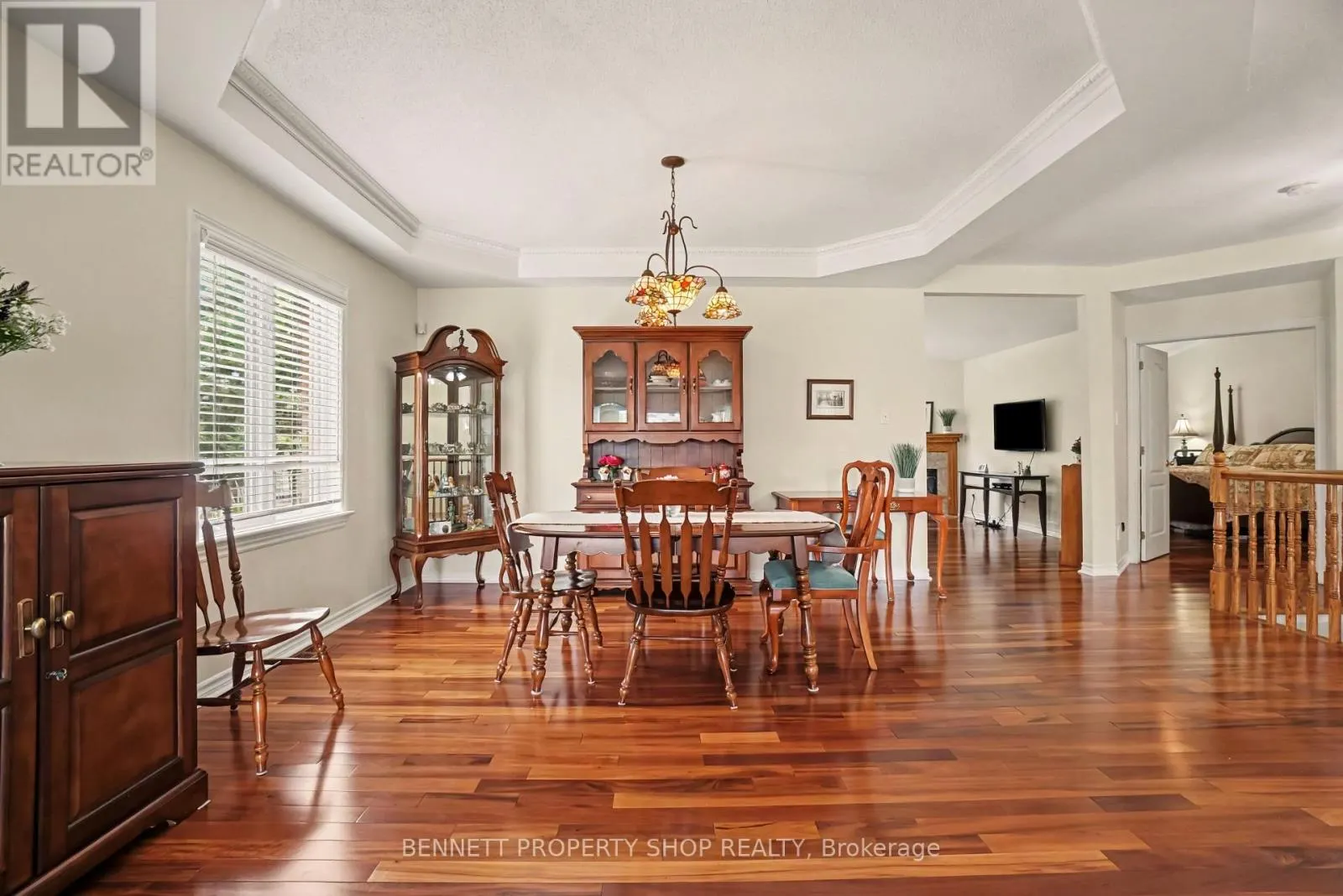 4219 GREEN GABLES LANE