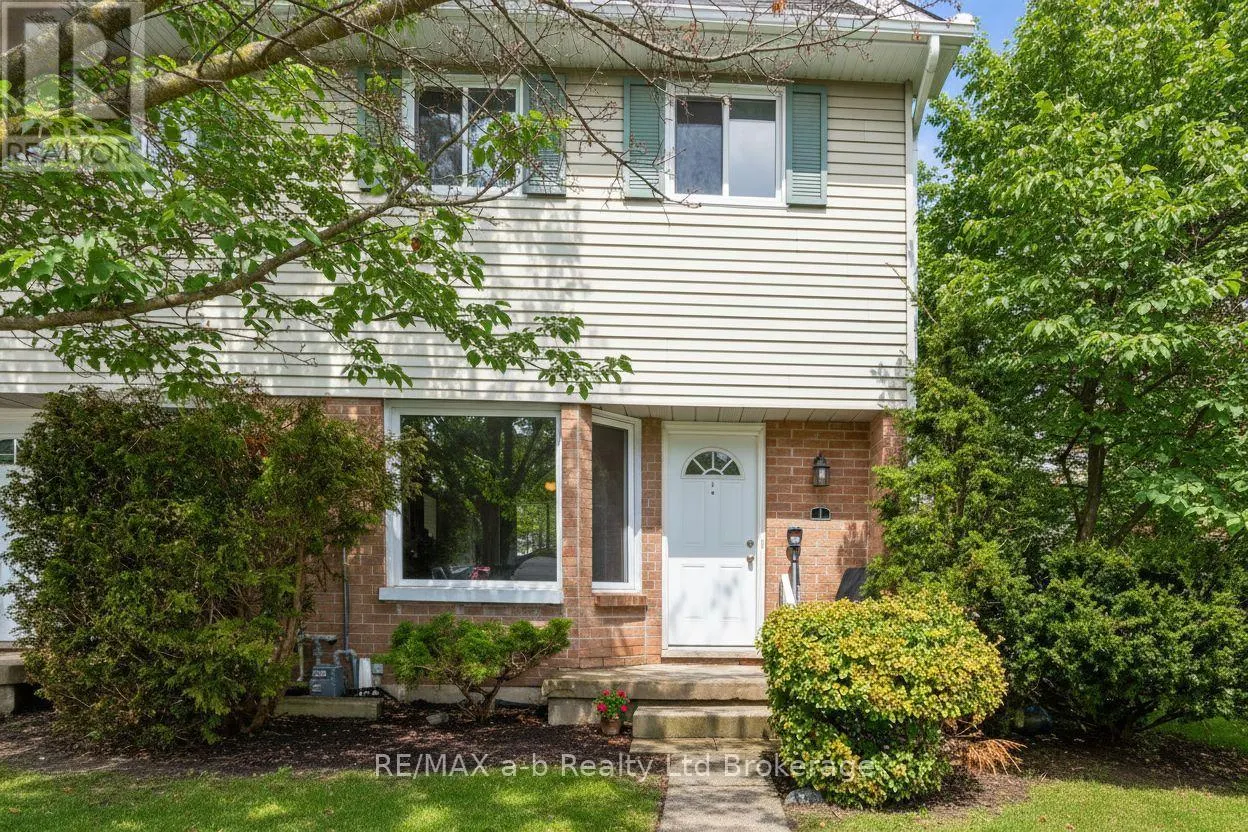 1 - 10 DUFFERIN STREET #1