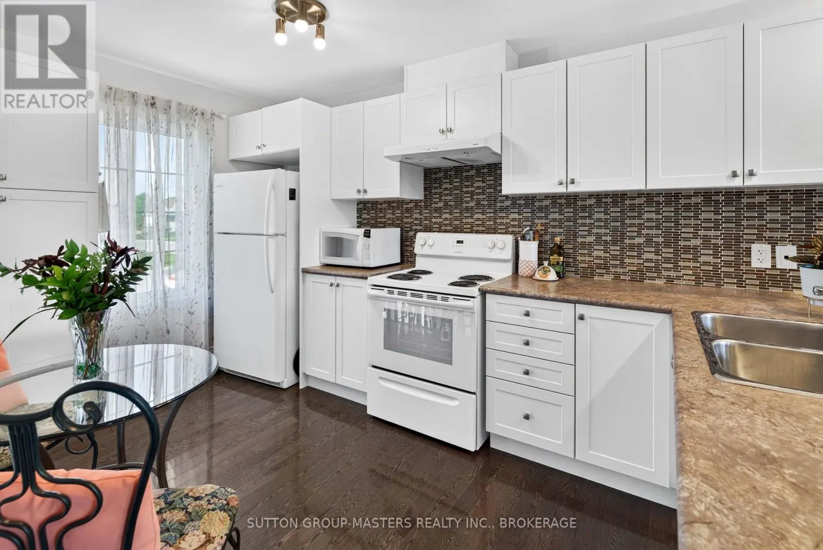 168 BRITANNIA CRESCENT