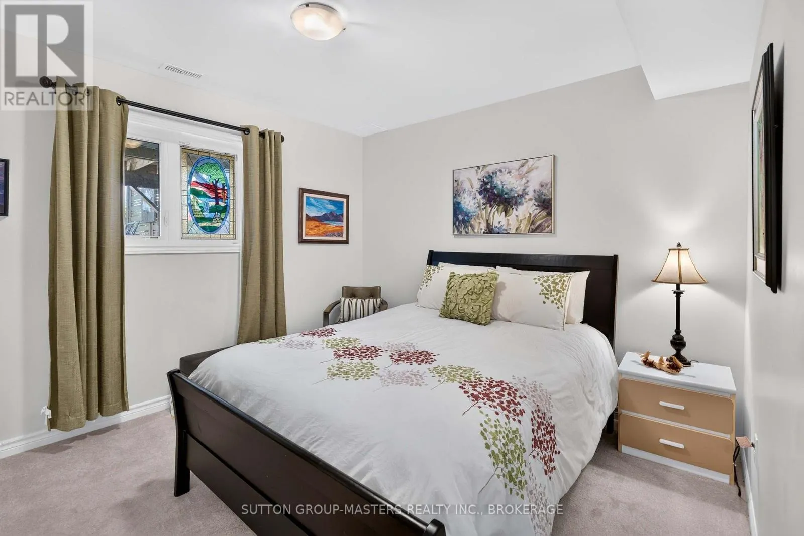 168 BRITANNIA CRESCENT