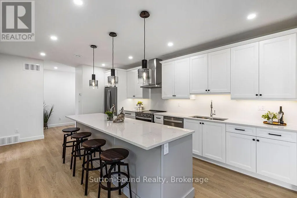 203 - 535 ISSAC STREET #203