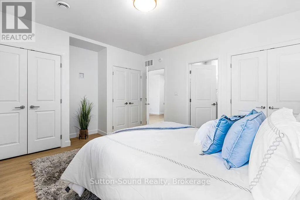 203 - 535 ISSAC STREET #203