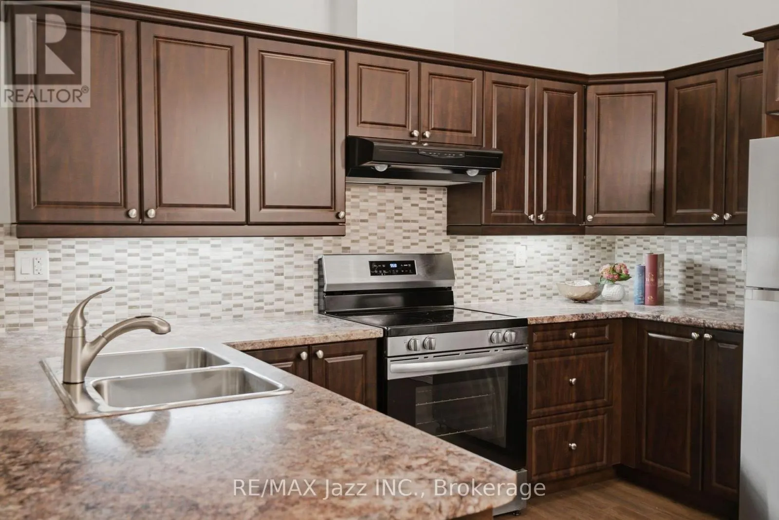 3001 - 300 CROFT STREET #3001